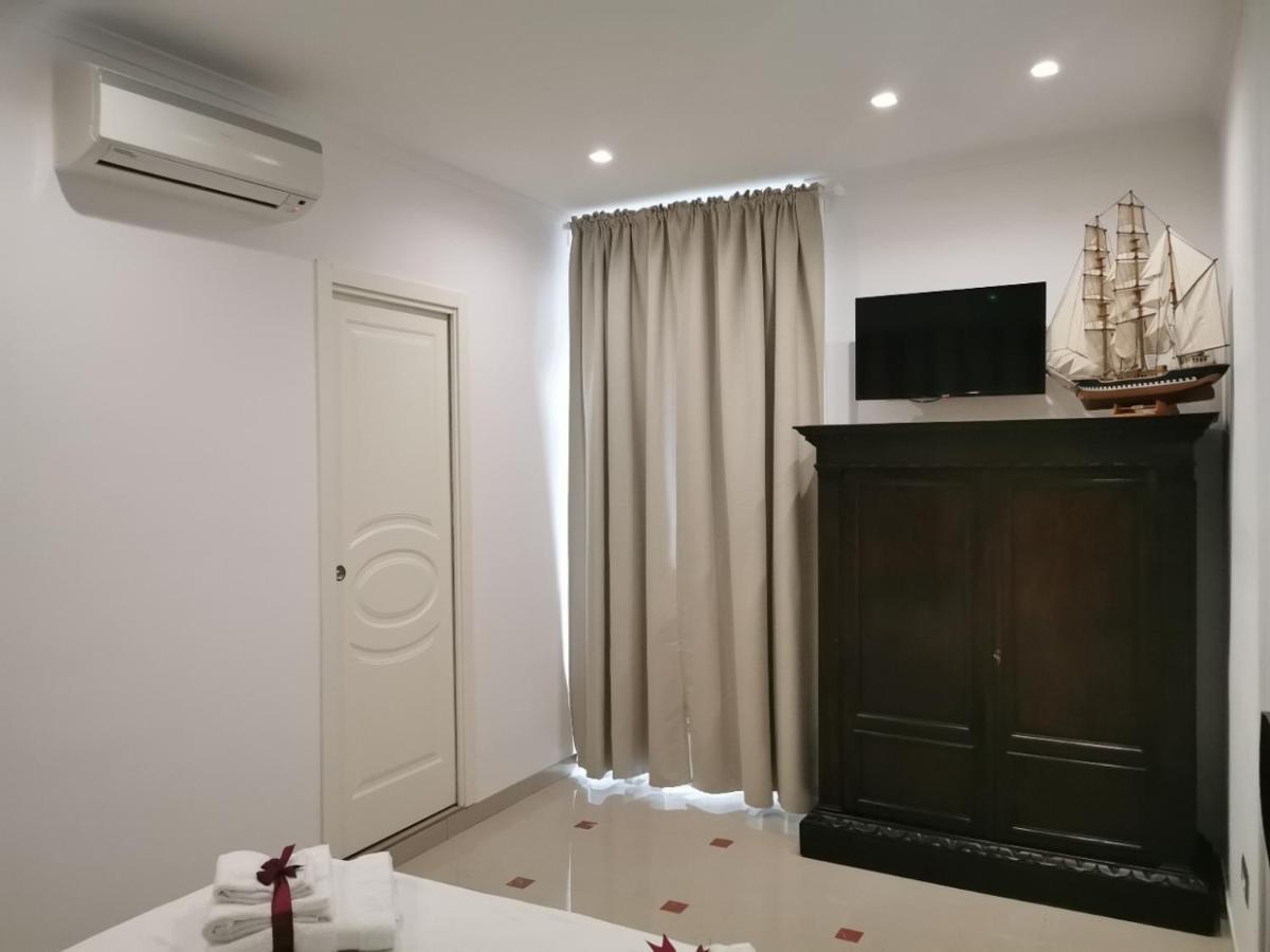Bed and Breakfast Le Stanze di Eli e Giò Castellammare di Stabia Exterior foto