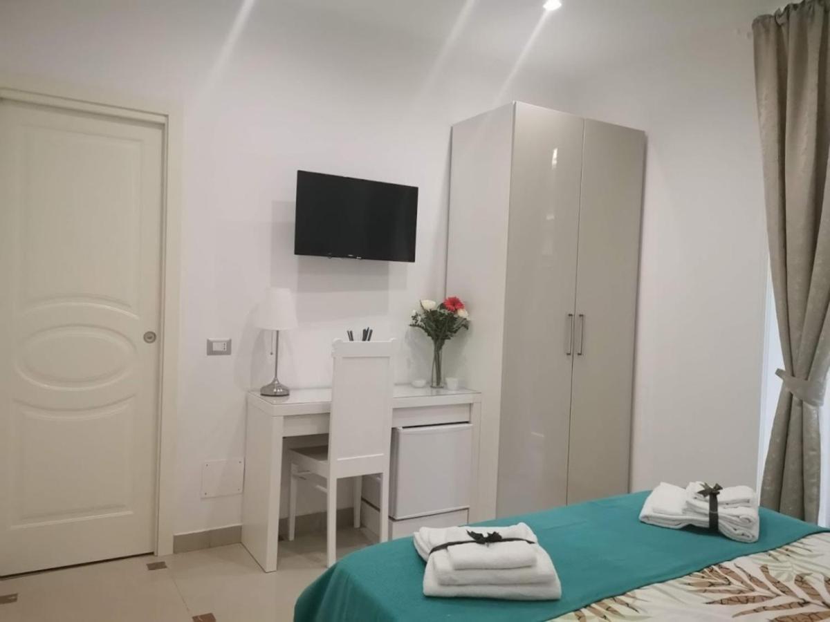 Bed and Breakfast Le Stanze di Eli e Giò Castellammare di Stabia Exterior foto